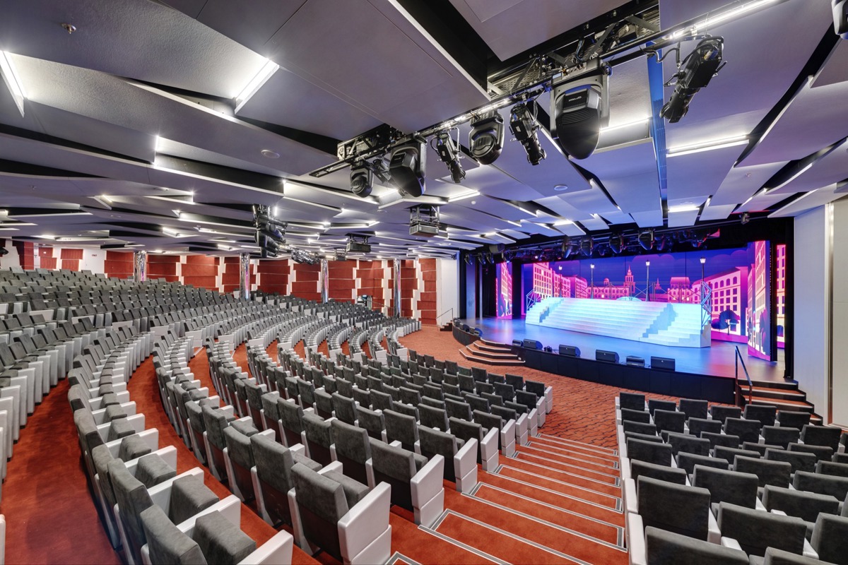 MSC Cruises MSC Seaview Theatre 2.jpg