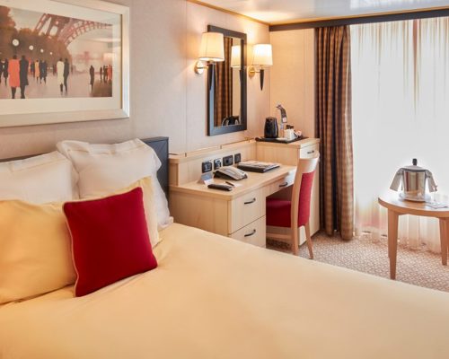 Cunard Queen Elizabeth Accommodation Single Oceanview.jpg