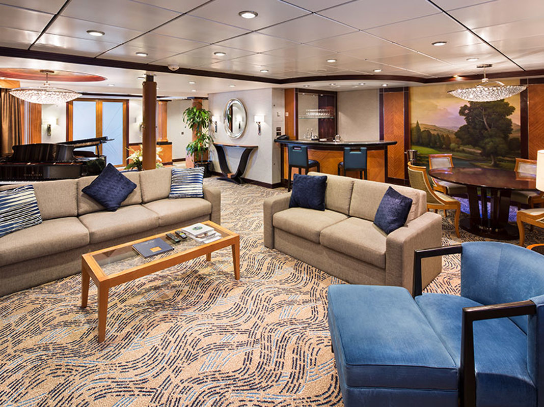 RCI Mariner of the Seas Royal Suite.jpeg