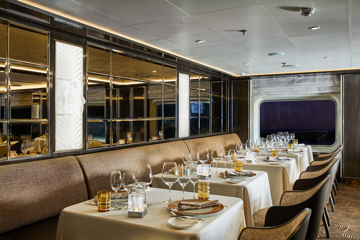 Silversea - Silver Shadow - La Dame 1.jpg