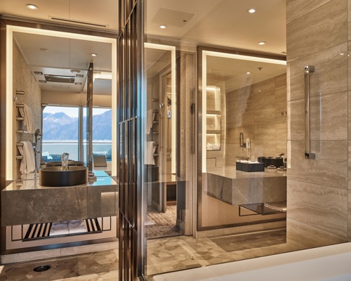 SILVERSEA Silver Endeavour Owners Suite 3.jpg