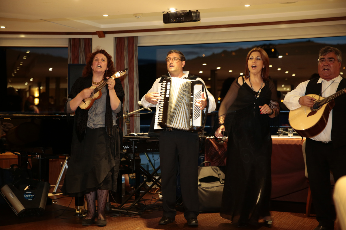 Onboard Entertainment sml.jpg