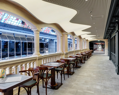 MSC Cruises MSC Meraviglia Brass Anchor Pub 0.jpg