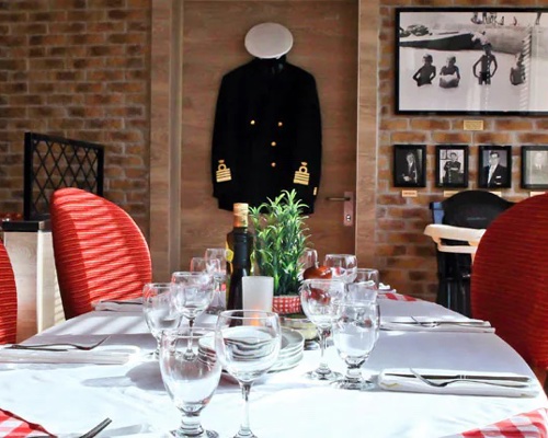 Carnival Cruise Lines Carnival Jubilee Cucina Del Capitano 3.jpg