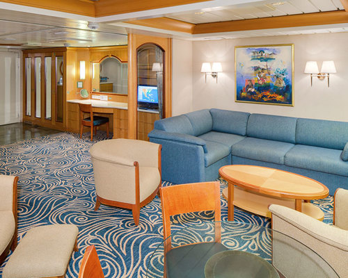 RCI Enchantment of the Seas Owner's Suite.jpg