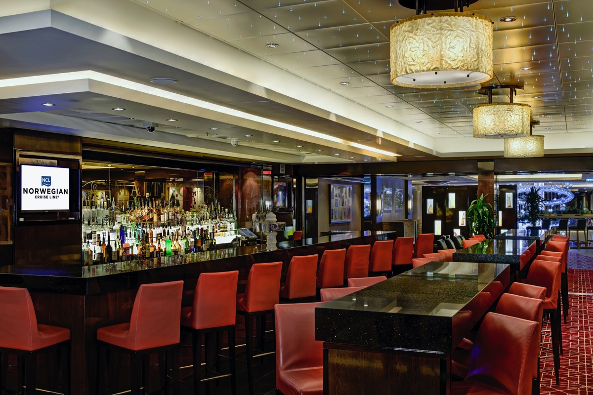 NCL Norwegian Epic Maltings Whiskey Bar.jpeg