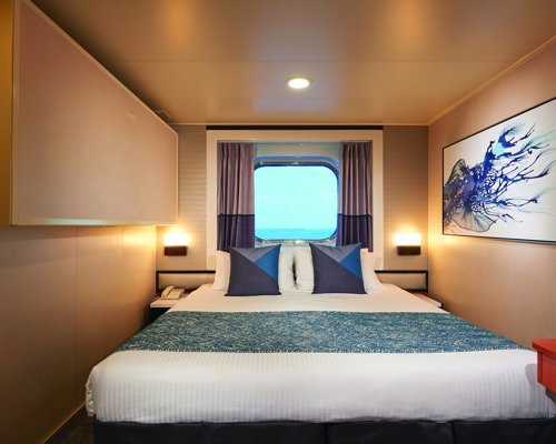 NCL Norwegian Jade Family Oceanview.jpeg