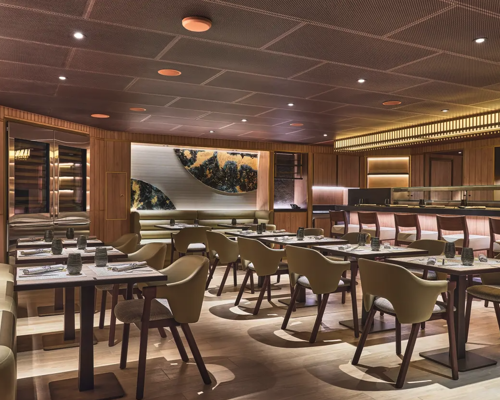 Silversea, Silver Moon Kaiseki 1.png