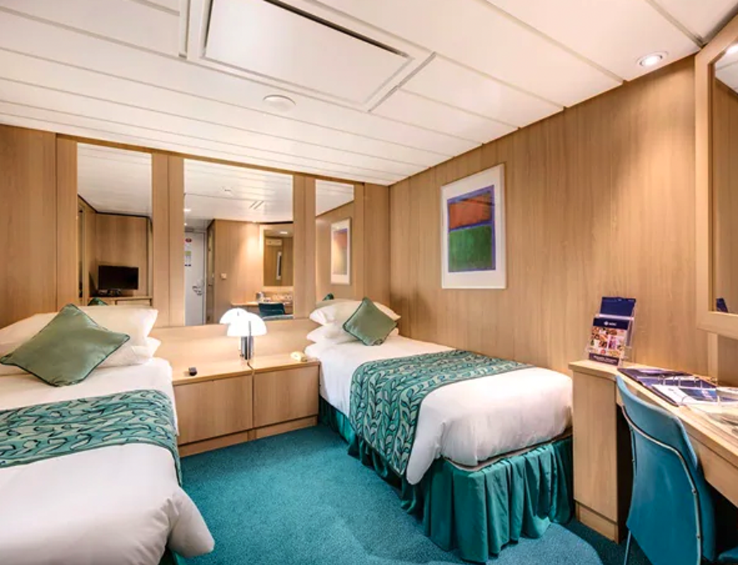 MSC Cruises MSC Sinfonia Interior .png
