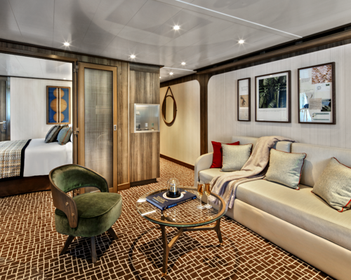 SEABOURN Seabourn Venture Owner's Suite 2.png