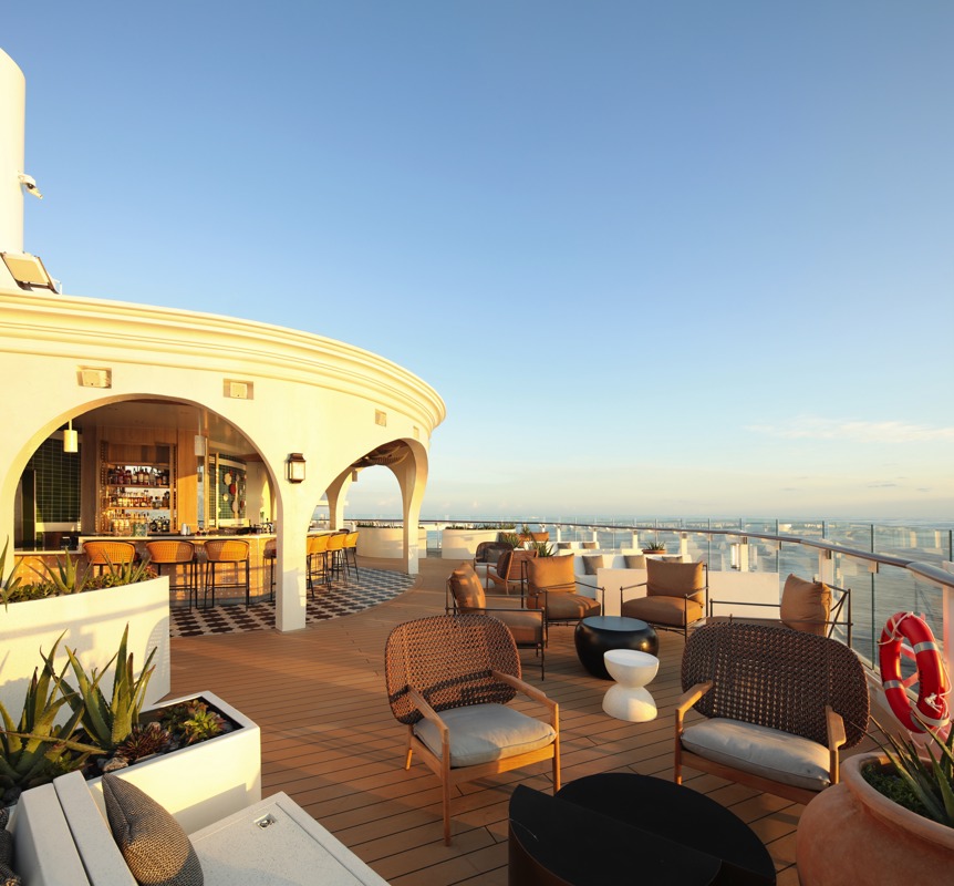 Celebrity Cruises, Celebrity Ascent, Sunset Bar 1 ©CEL.jpg