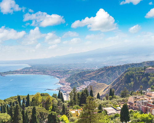 Messina Shutterstock 733339588