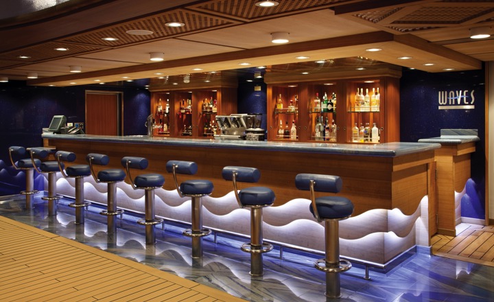 Waves Bar