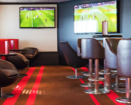 Carnival Cruise Line SKYBOX Sports Bar 1.png