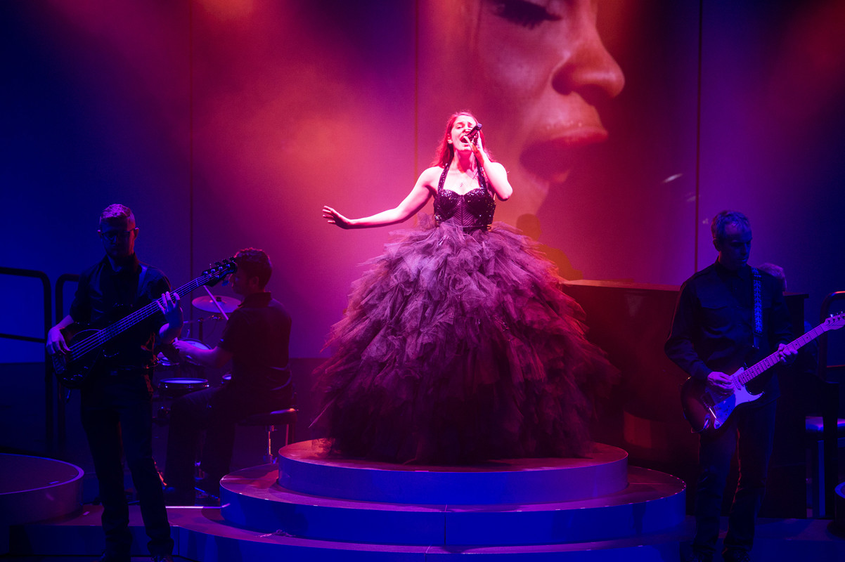 HAL - Billboard Onboard.jpg