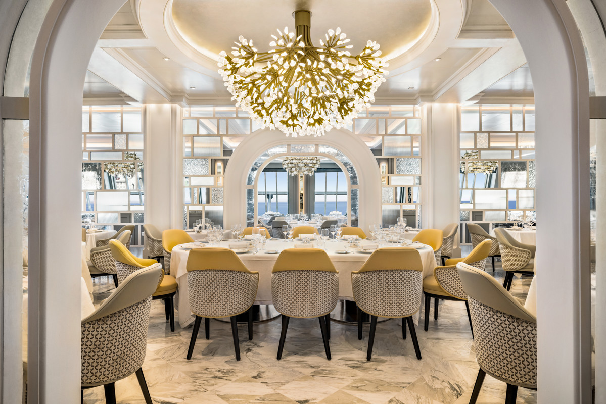 Oceania Cruises A-Class Grand Dining Room 0.jpg