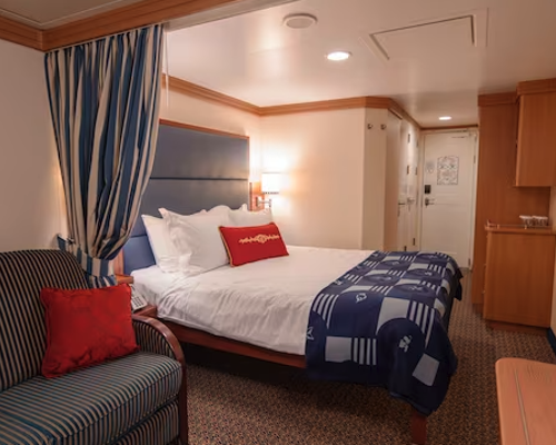 Disney Cruise Line, Disney Dream, Deluxe Oceanview Stateroom.png