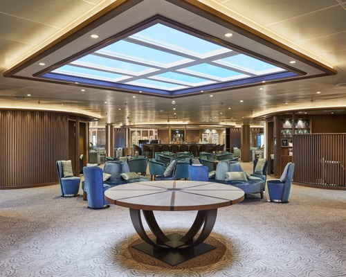 Silversea SILVER SHADOW Arts Cafe Arts Bar 1.jpg