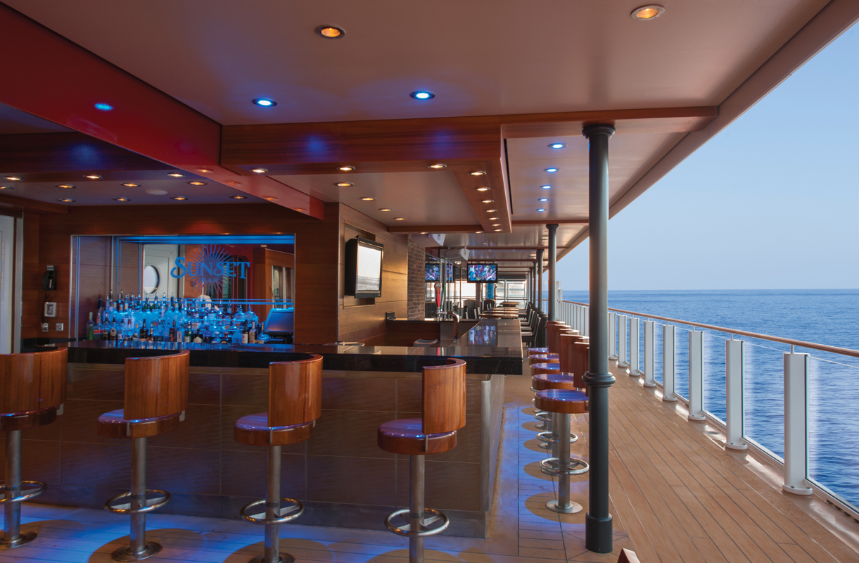 Ncl Gtwy Sunset Waterfront