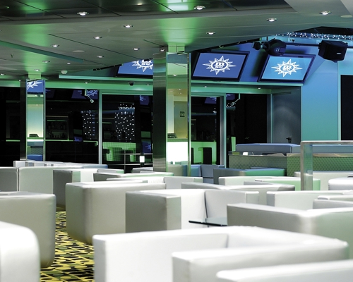 MSC Cruises MSC Poesia Disco 3.jpg