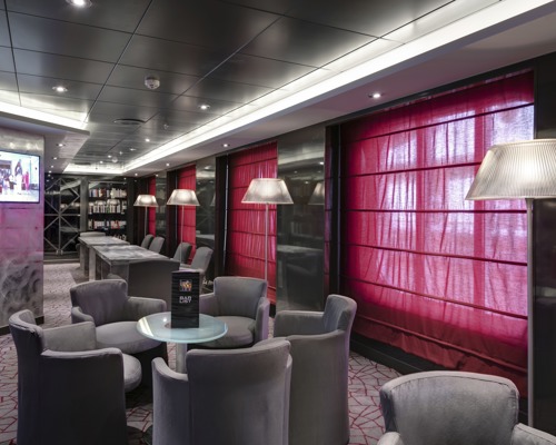 MSC Cruises MSC Sinfonia Lounge 2.jpg