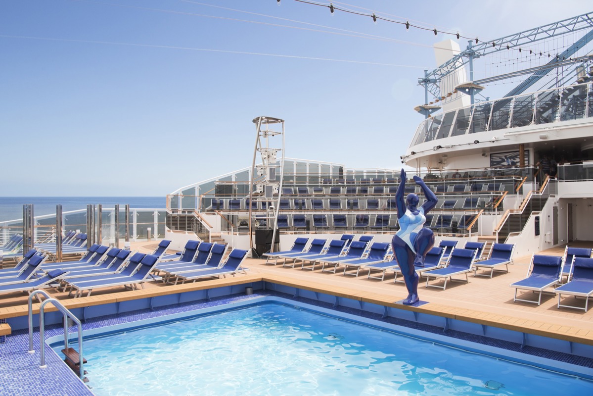 MSC Cruises MSC Meraviglia Horizon Ampitheatre and Pool.jpg