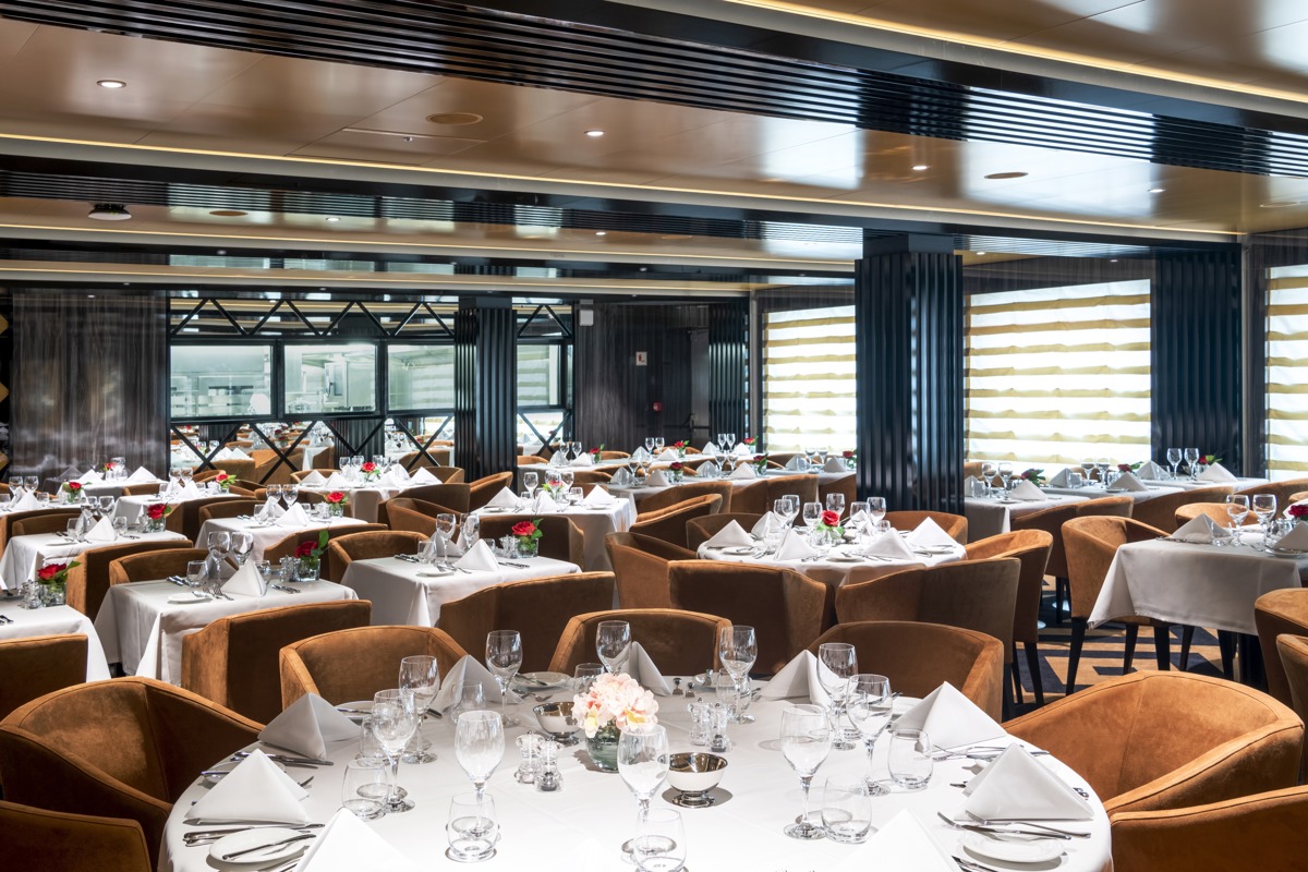 MSC Cruises MSC Virtuosa II Campo Restaurant 2.jpg