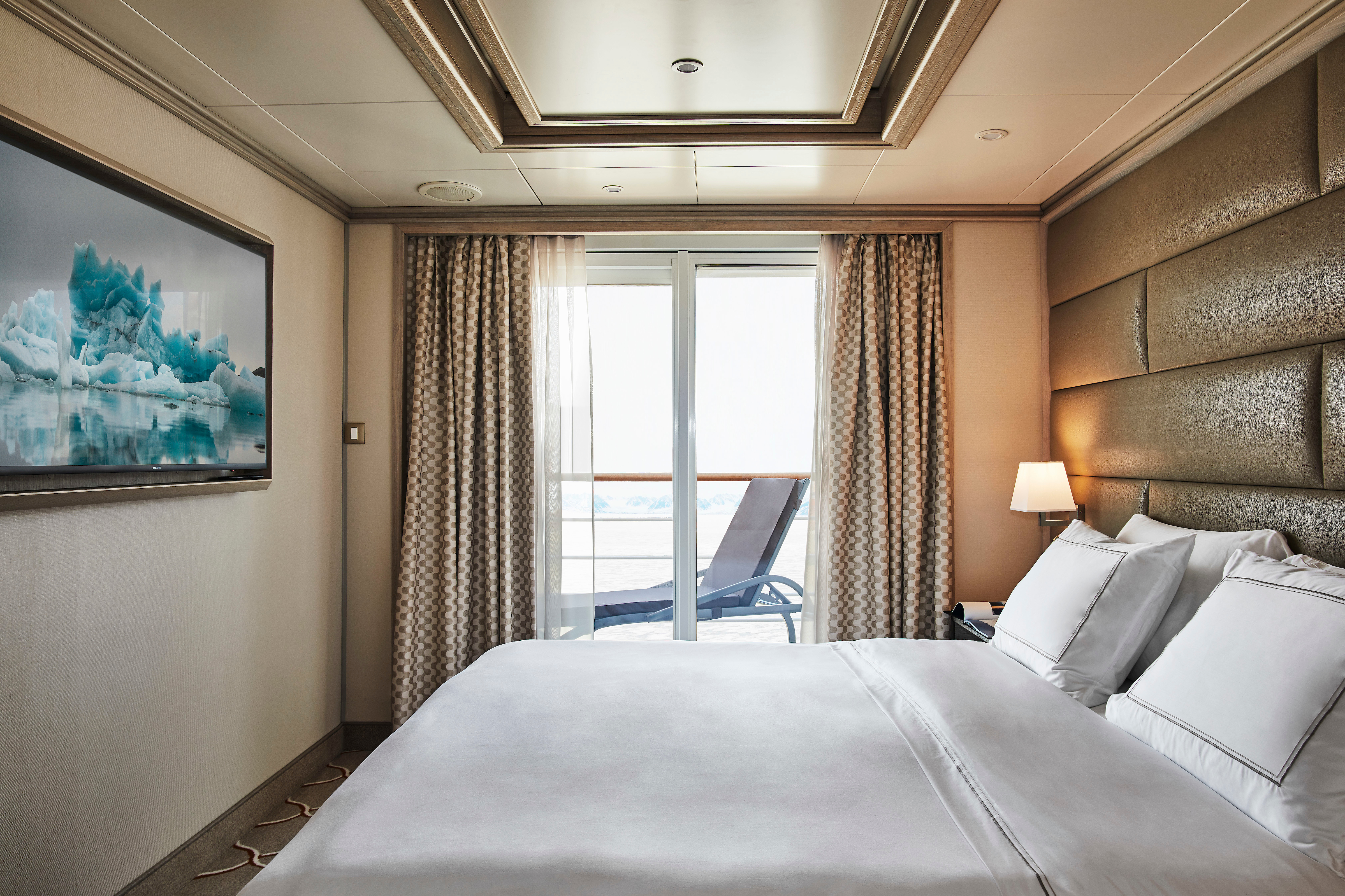 Silver Suite