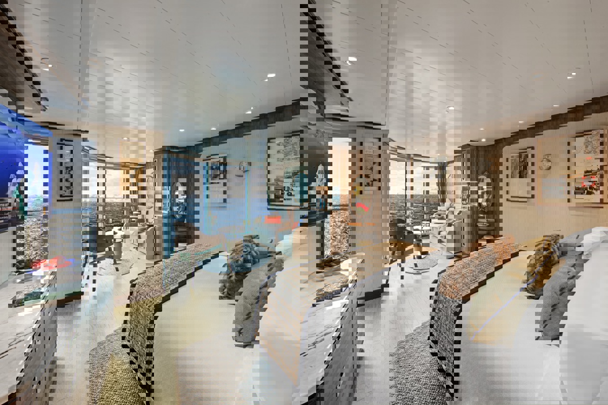 SEABOURN Seabourn Venture Panorama Veranda Suite.jpg