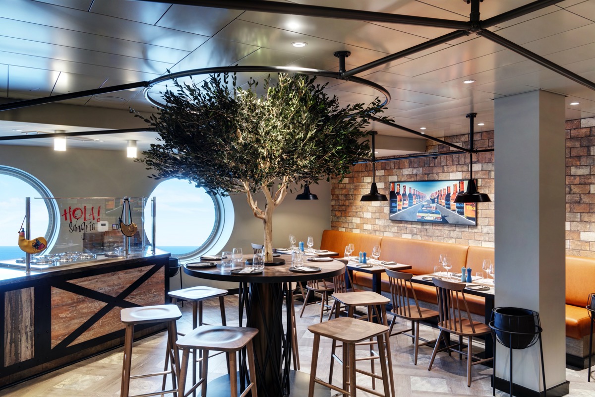 MSC Cruises MSC Grandiosa HOLA! Tapas Bar by Ramón Freixa 5.jpg