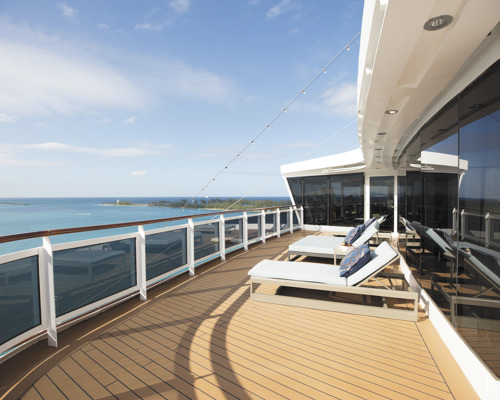 Regent Seven Seas EXPLORER Regent Suite 9.jpg