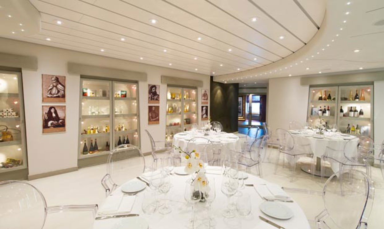  MSC Cruises Fantasia Class RISTORANTE_ITALIA.jpg