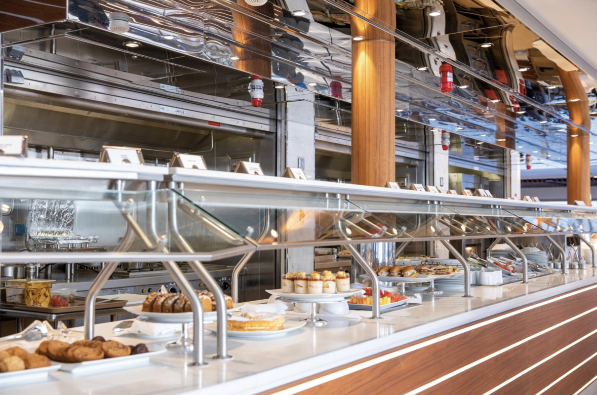 Regent Seven Seas Cruises Pool Grill 4.jpg