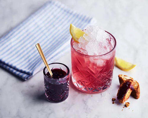 P&O Iona Andersons Bar.png