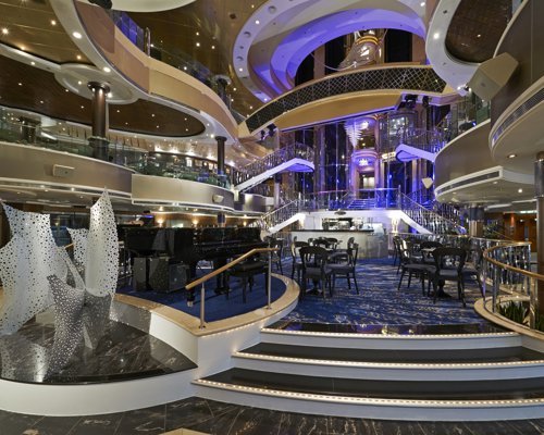 NCL Norwegian Dawn Atrium.jpeg