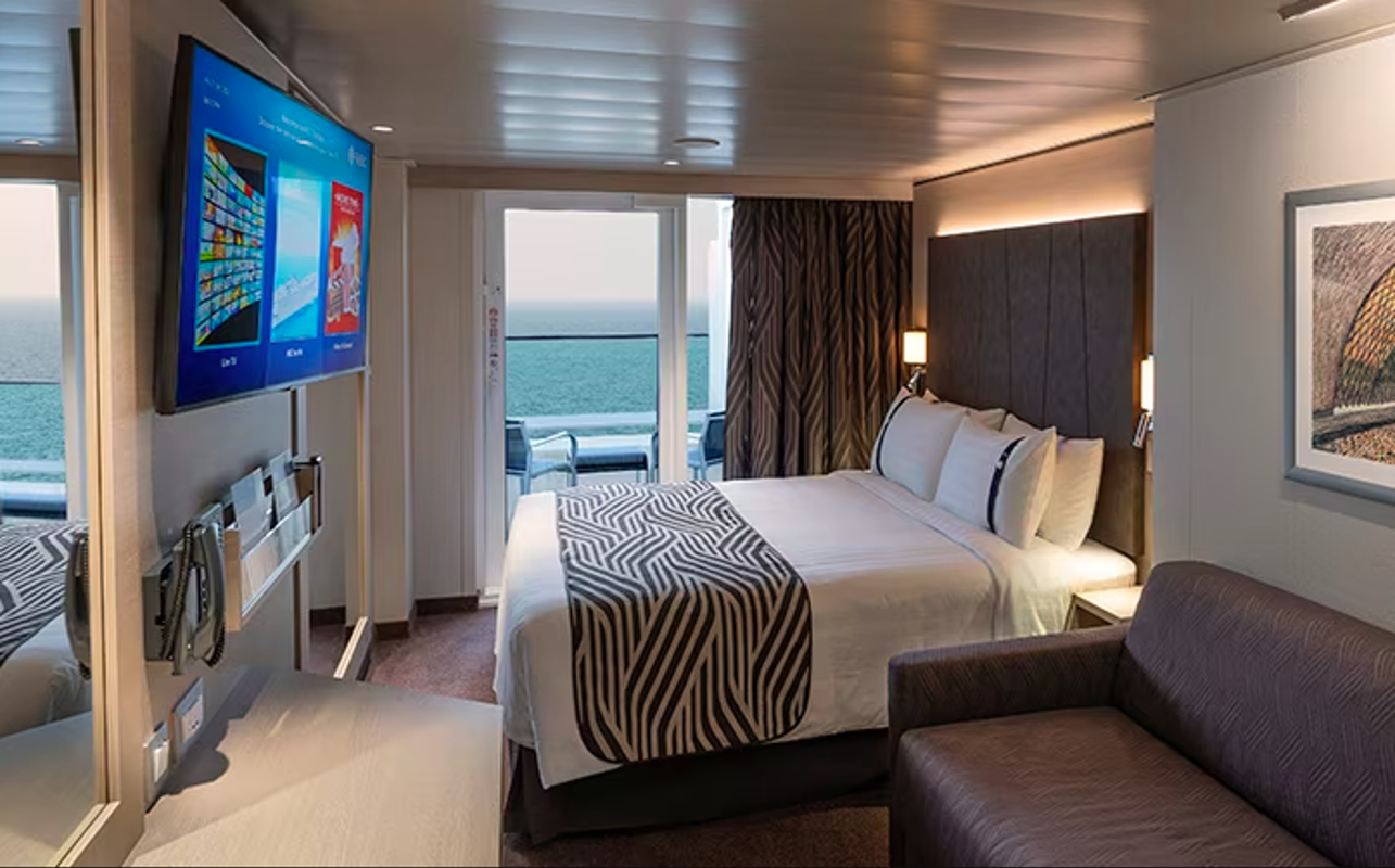 MSC Cruises MSC World America Junior Suite Aurea 1.png