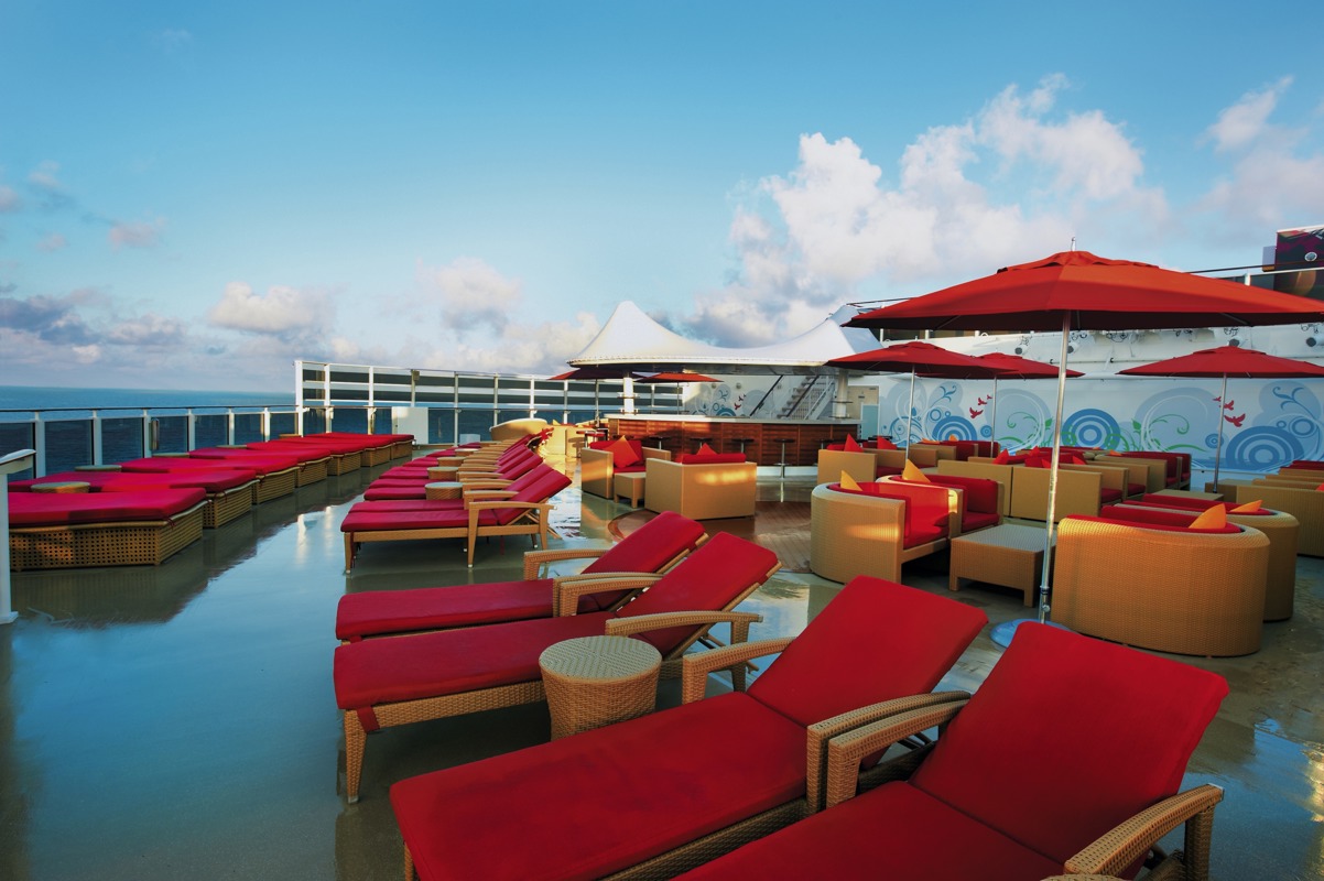 NCL Norwegian Epic Posh Beach Club.jpeg
