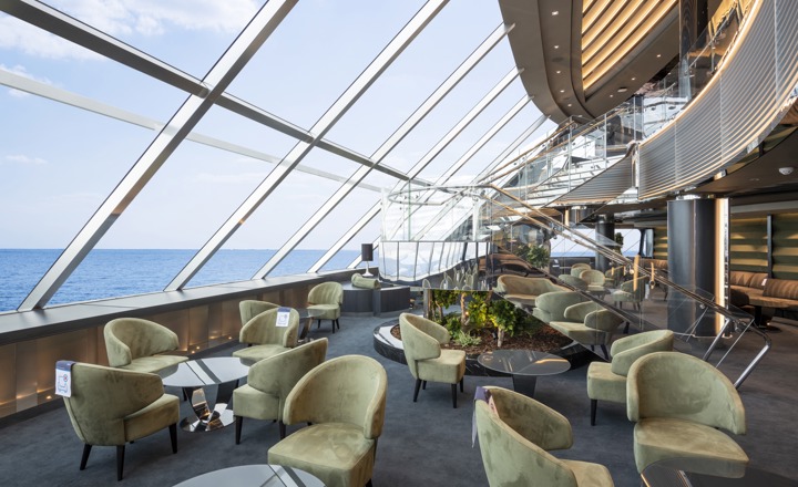 MSC Yacht Club Top Sail Lounge