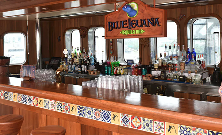 Bluelguana Tequila Bar