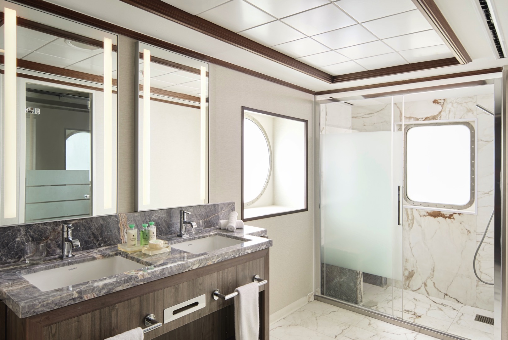 The Haven Deluxe Owner's Suite with Balcony