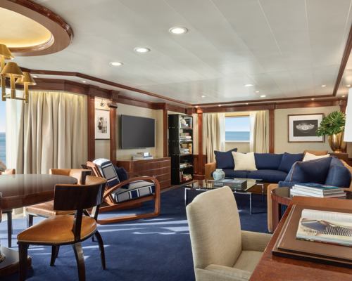 OC O Owners Suite Living Room 1.Jpg 2024 06 12 08 28 42