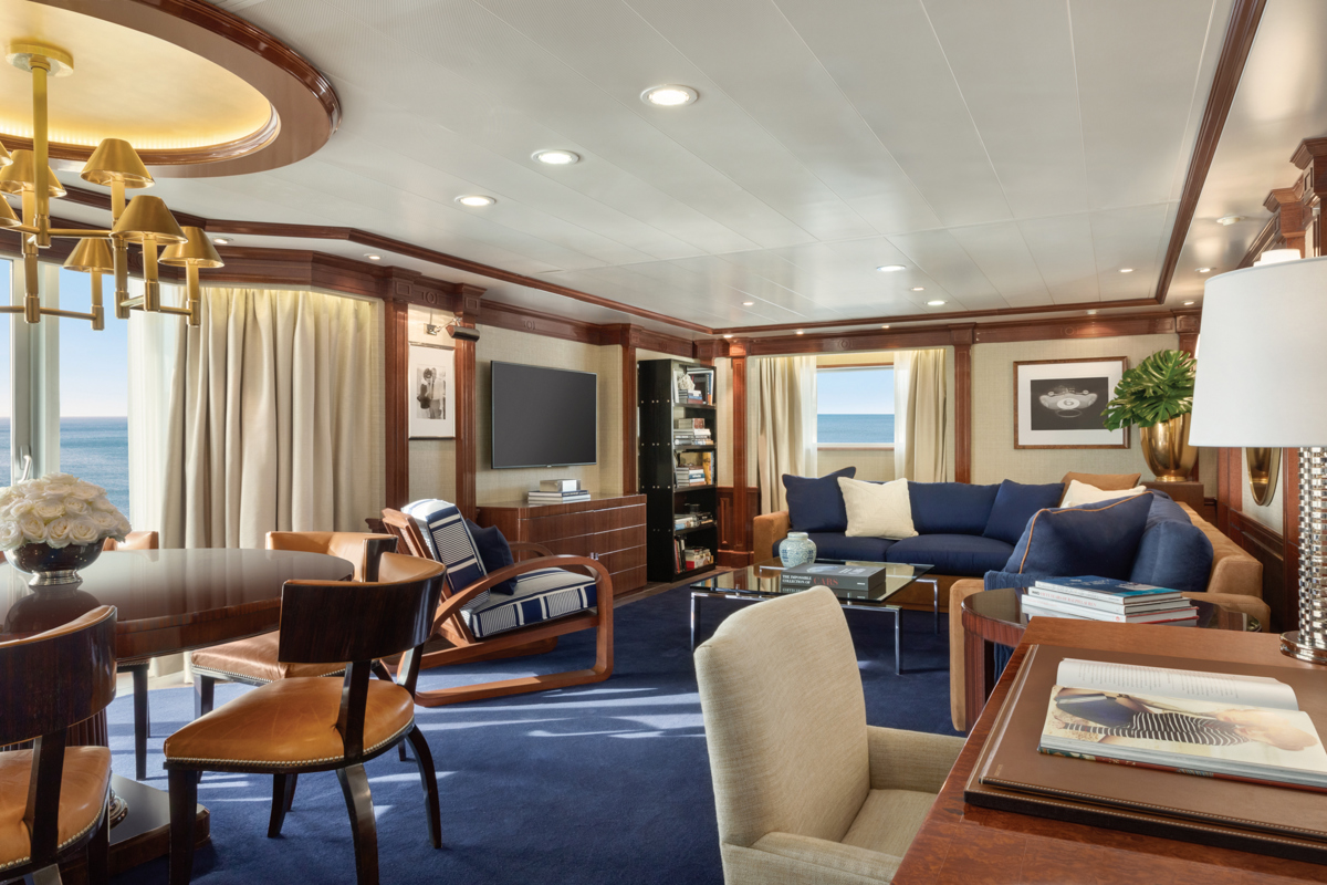 OC O Owners Suite Living Room 1.Jpg 2024 06 12 08 28 42