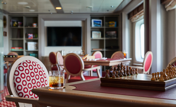 Conference / Card Room