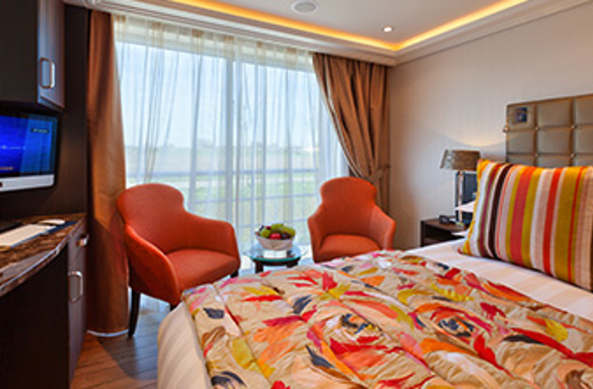 AmaWaterways AmaLea Accommodation Cat CA_CB.jpg