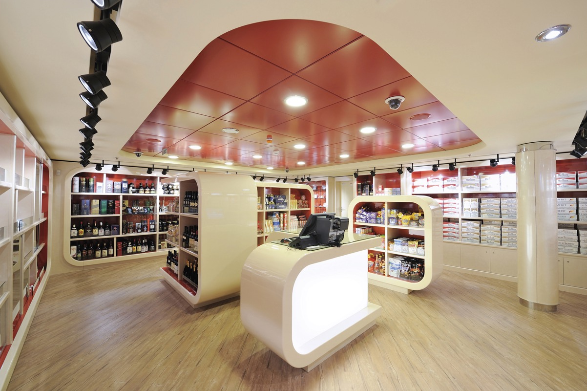 MSC Cruises MSC Fantasia Shops Boutiques 3.jpg