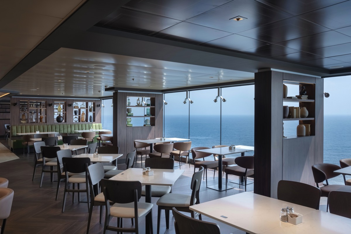 Msc Cruises Msc World Europa Ii Mercato Buffet   Ivan Sarfatti 1