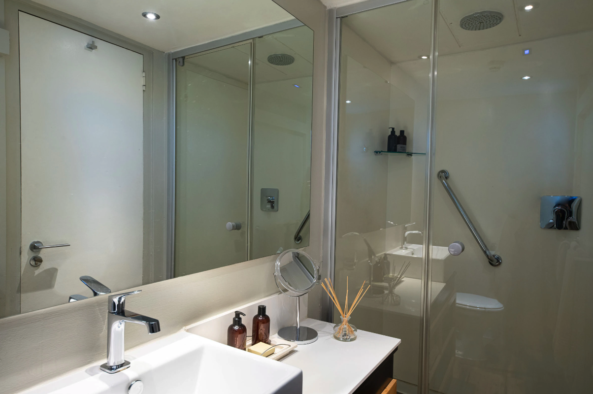 AmaWaterways Zambezi Queen Category MS 0.png