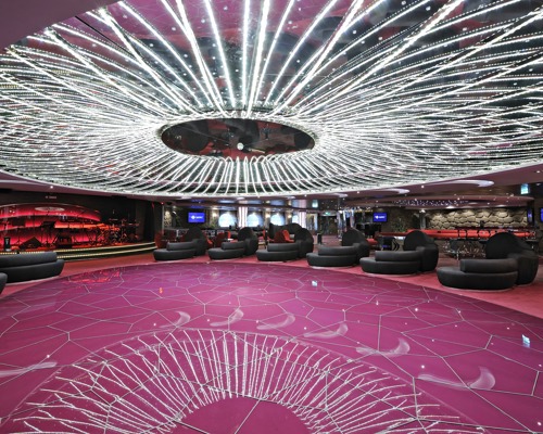 MSC Cruises MSC Splendida The Aft Lounge 1.jpg