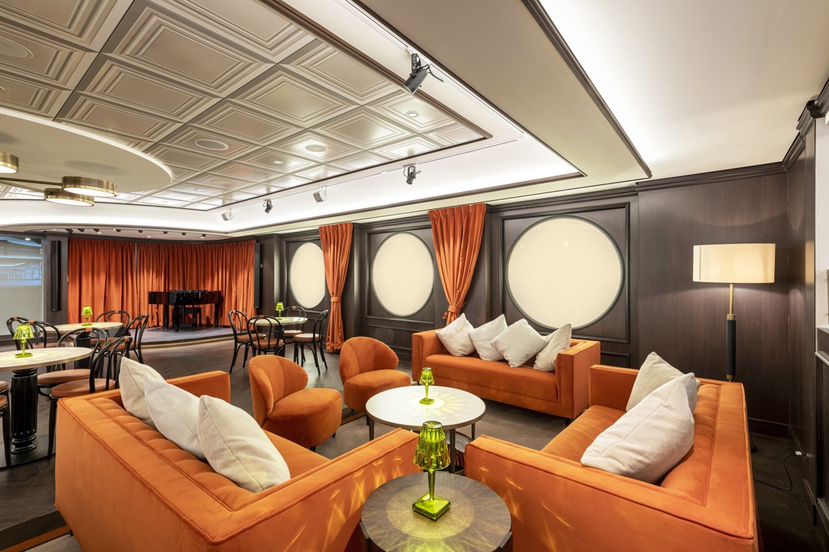 MSC Cruises MSC Virtuosa L'Atelier Bar & Art 1.jpg
