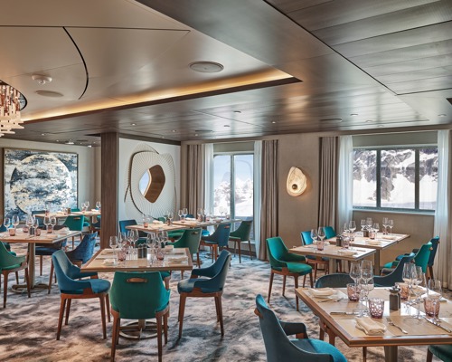 SILVERSEA Silver Endeavour The Restaurant 3.jpg